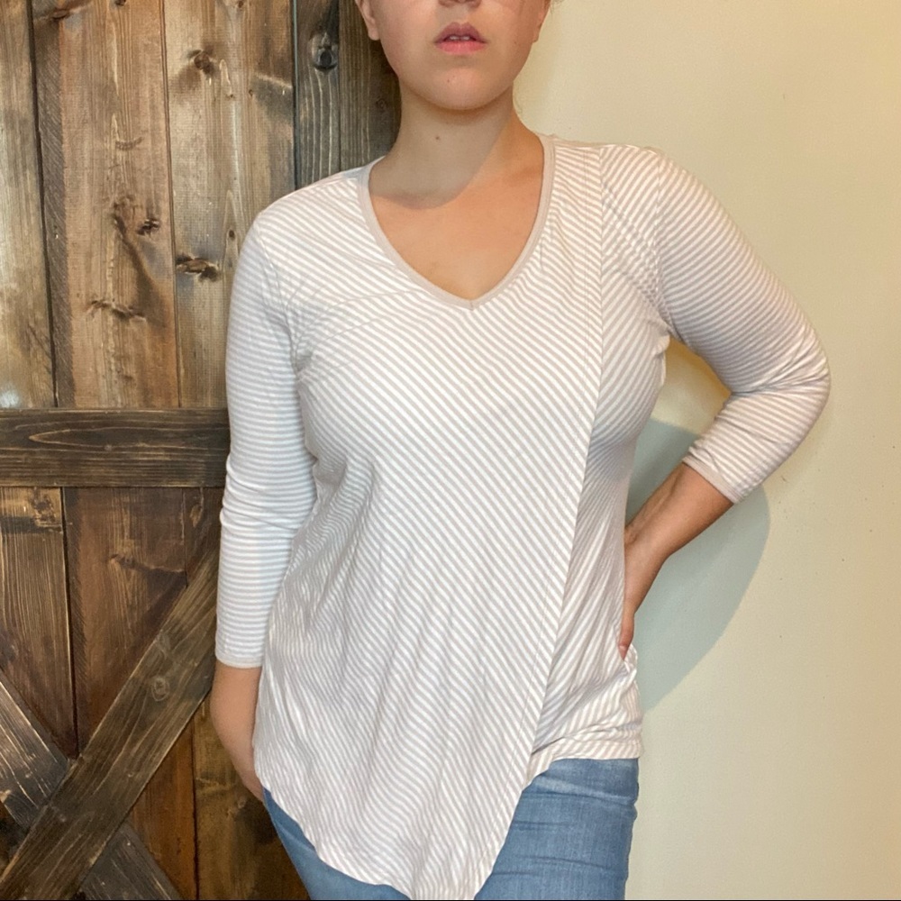 3/4 sleeve striped shirt